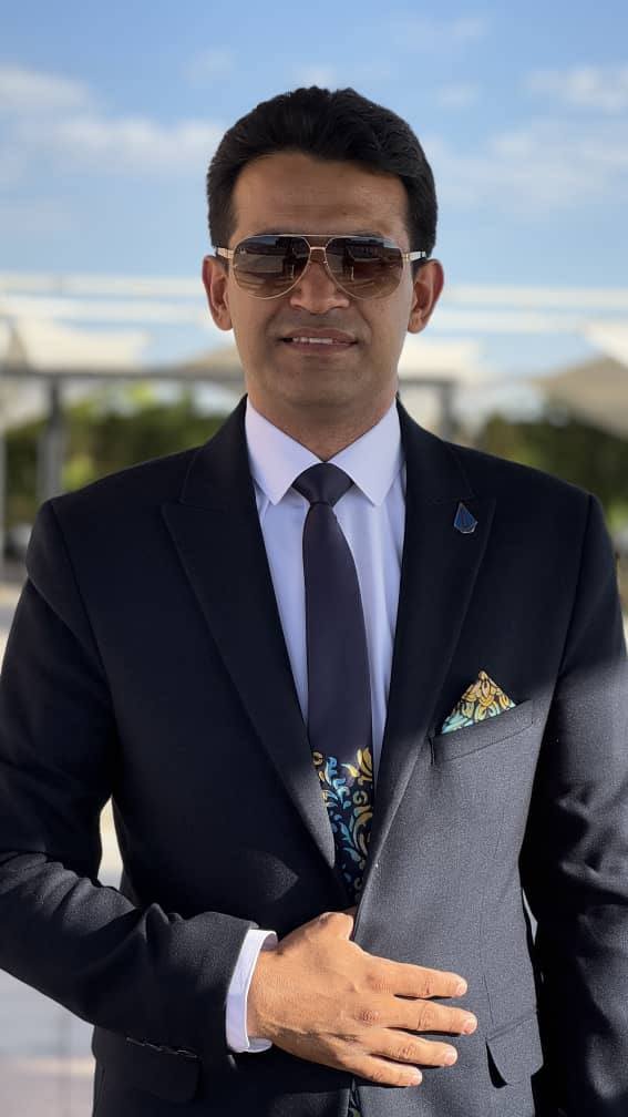 صالح اخگر